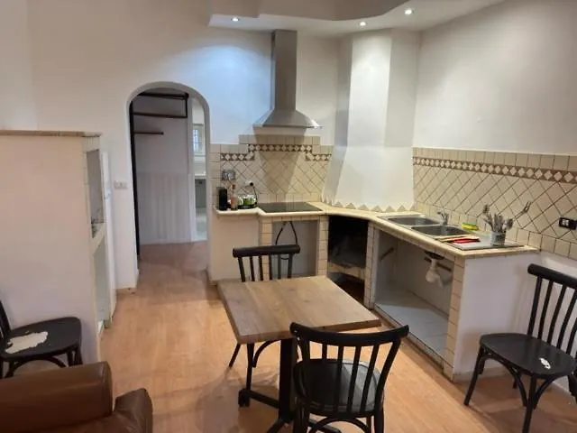 Nomentana Apartament *